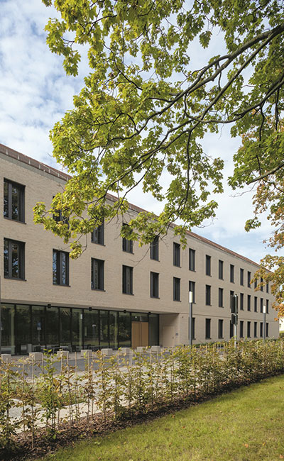 Moderner Neubau am Sächsischen Krankenhaus Arnsdorf