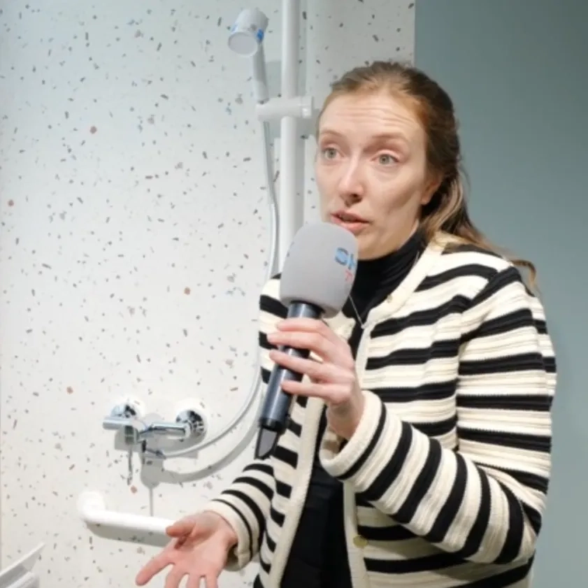 Sanitärräume im Patientenzimmer