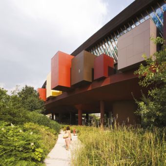 MUSÉE DU QUAI BRANLY, PARIS (FRANKREICH)